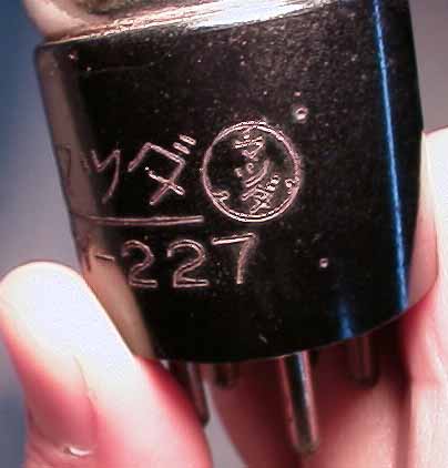 �}�c�_����\�P�b�g