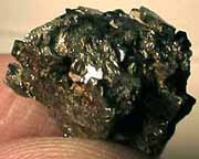 方鉛鉱の次によく使われる黄鉄鉱