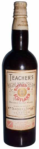 �E�C�X�L�[�{�g����������̌`��������g�����W�X�^���W�I�Ő��̕������c�}�~�ɂȂ��Ă���